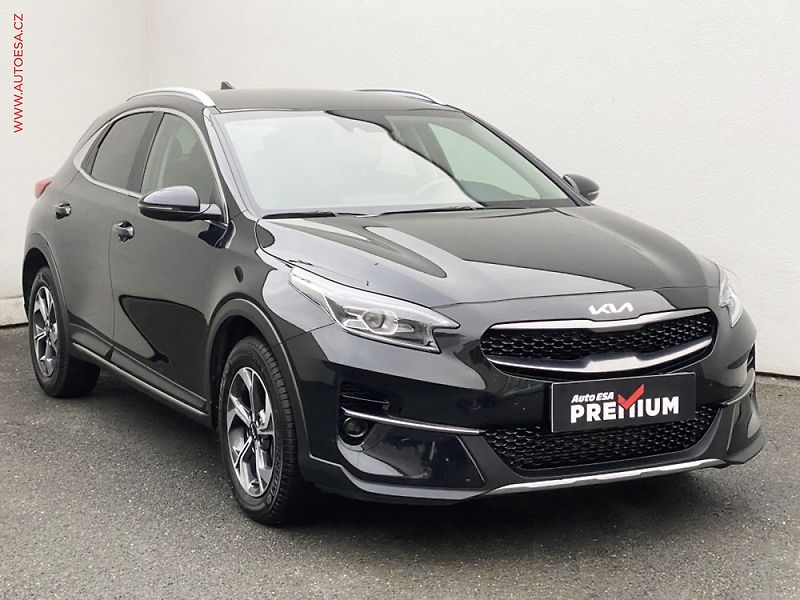 Kia XCeed (2021) 1.5 T-GDi, 2.maj,ČR, servis - fotka 1 z 3