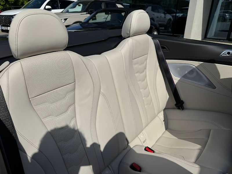 BMW Řada 8 M850i xDrive Cabrio 2025/09 - fotka 21 z 24