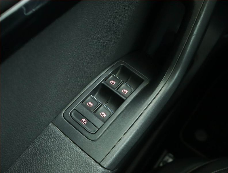 Seat Ateca (2019) 1.5 TSI - fotka 18 z 18