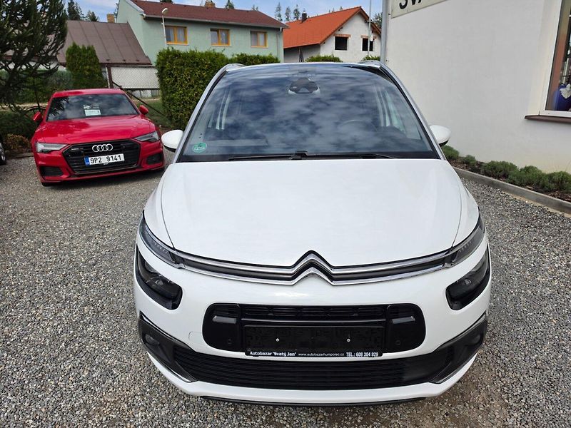 Citroën Grand C4 Picasso (2017) 2.0 HDI Navi,7míst - fotka 8 z 25