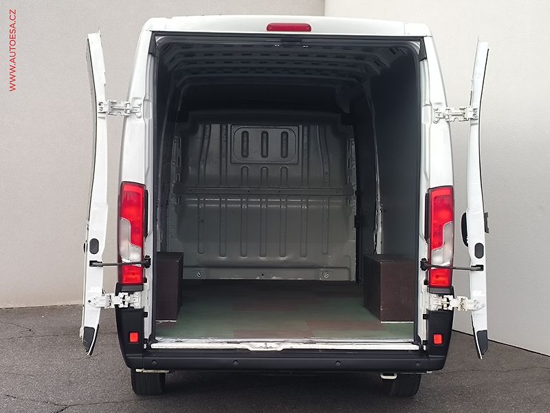 Peugeot Boxer (2021) 2.2HDi L4H2, 1.maj,ČR, 121kW - fotka 7 z 23