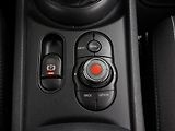 Mini Clubman S 2.0T 141kW Pepper LED - náhled 11