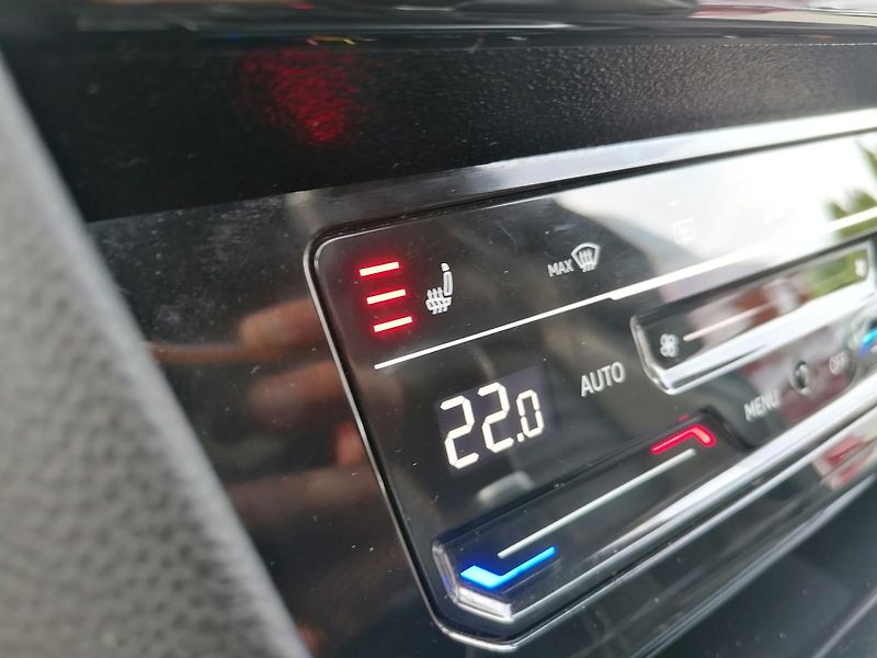 Volkswagen Arteon Shooting Brake (2021) 1.5 TSi R-LINE Manuál,Panorama - fotka 14 z 37