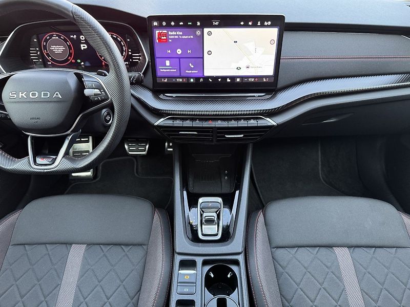Škoda Octavia (2025) RS 2.0TSi DSG LED Webasto Pano - fotka 9 z 50