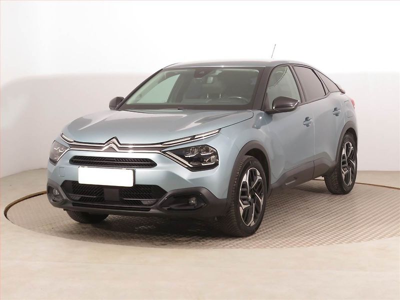 Citroën C4 (2021) 1.2 PureTech, Automat - fotka 2 z 16