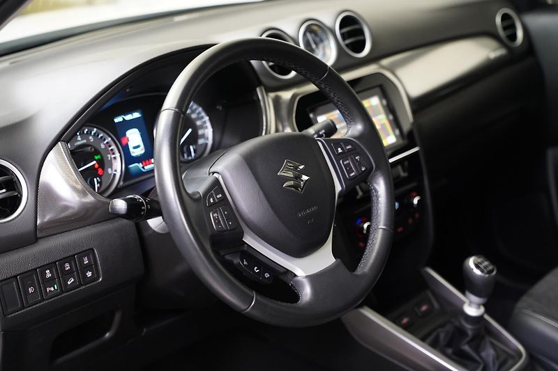 Suzuki Vitara - fotka 14 z 28