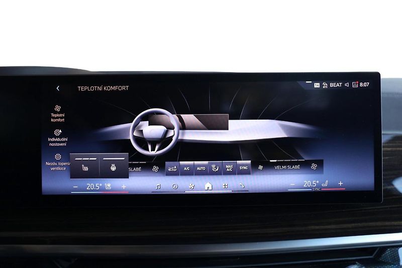 BMW X5 xDrive30d - fotka 13 z 31