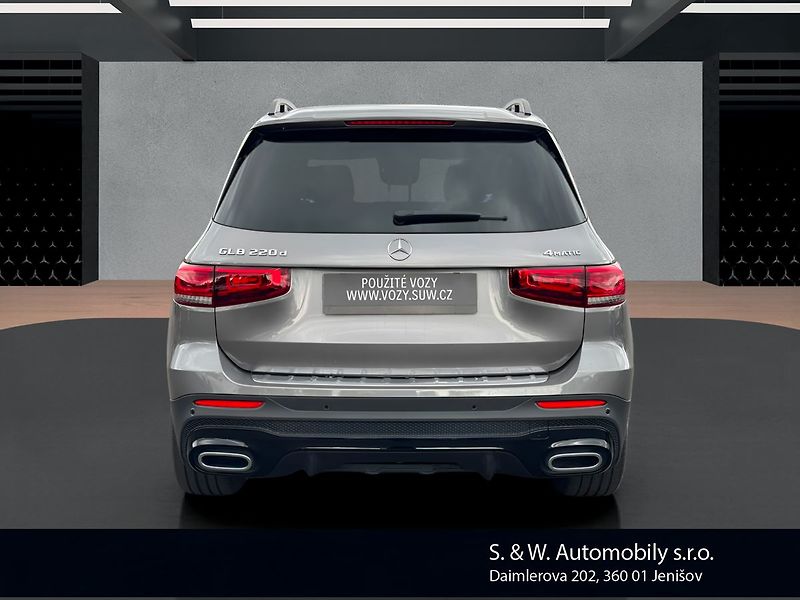 Mercedes-Benz GLB 220d 4MATIC AMG - fotka 5 z 27