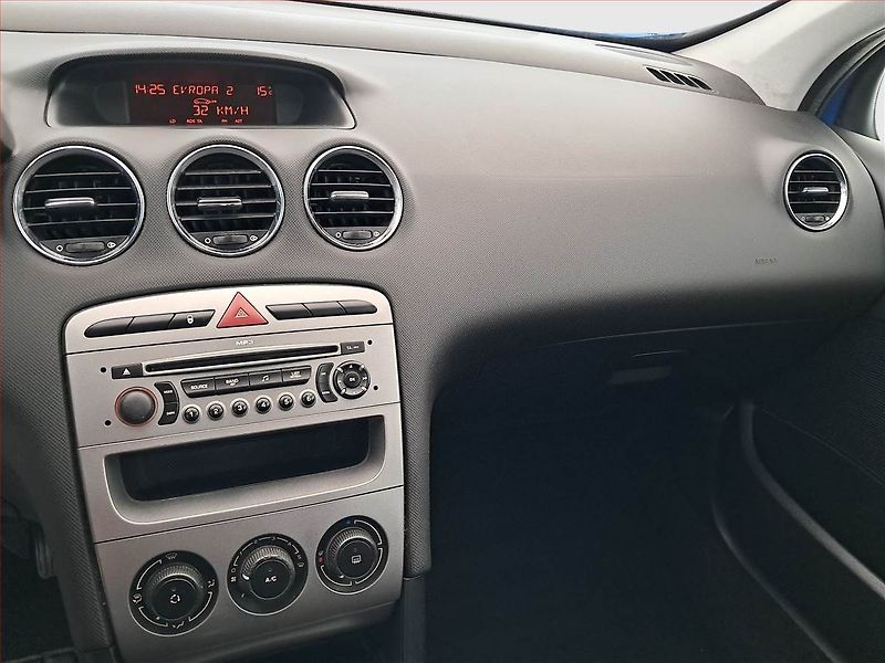 Peugeot 308 (2009) 1.4 VTi, nová STK, Tažné - fotka 16 z 16