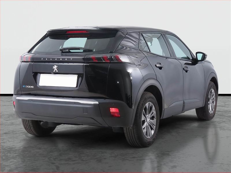 Peugeot 2008 (2023) Active 50 kWh, SoH 100% - fotka 5 z 16