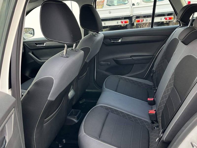 Škoda Fabia (2021) Combi 1.0 TSI 125 let - fotka 11 z 20