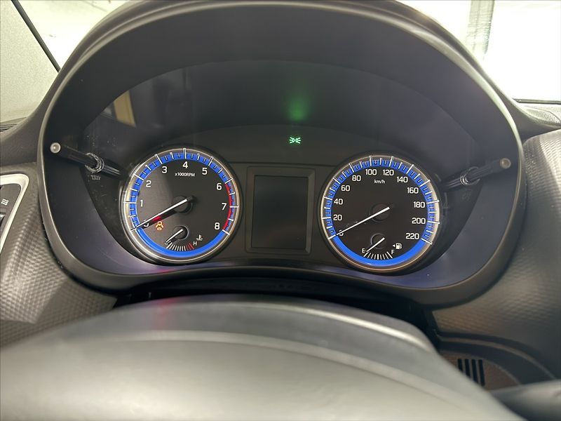 Suzuki SX4 S-Cross 1,6   VVTi 4X4 KEY-LESS VÝHŘEV - fotka 11 z 38