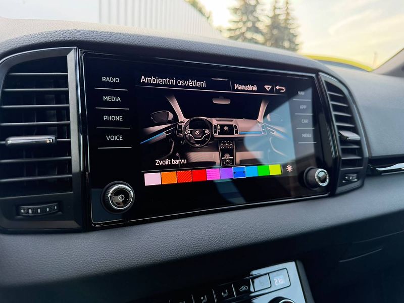 Škoda Karoq SportLine 2,0 TDI 110 kW 6° MP - fotka 14 z 37