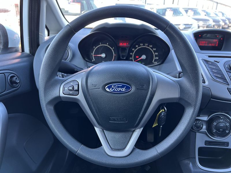 Ford Fiesta 1.25i KLIMA ALU KOUPENO V ČR - fotka 15 z 37