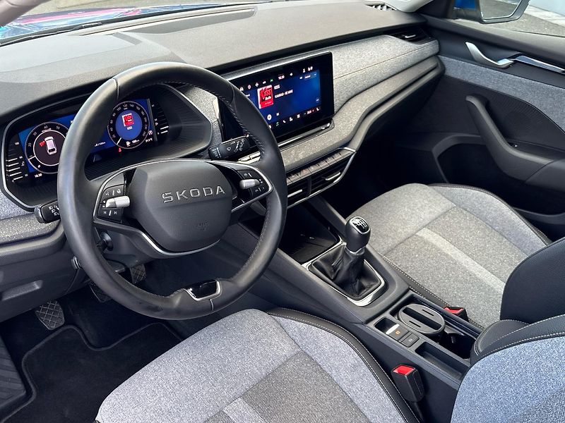 Škoda Octavia Top Selection - fotka 6 z 26