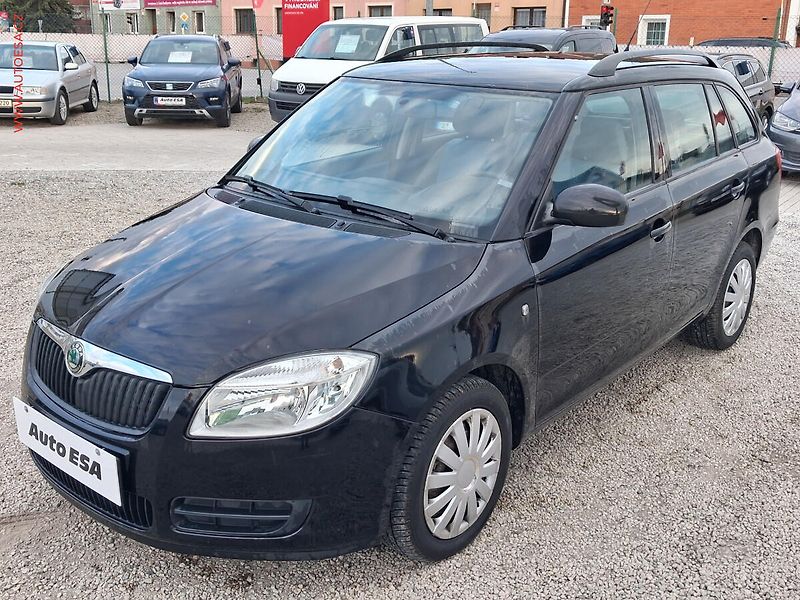 Škoda Fabia (2008) 1.2i, ČR, AC - fotka 3 z 13