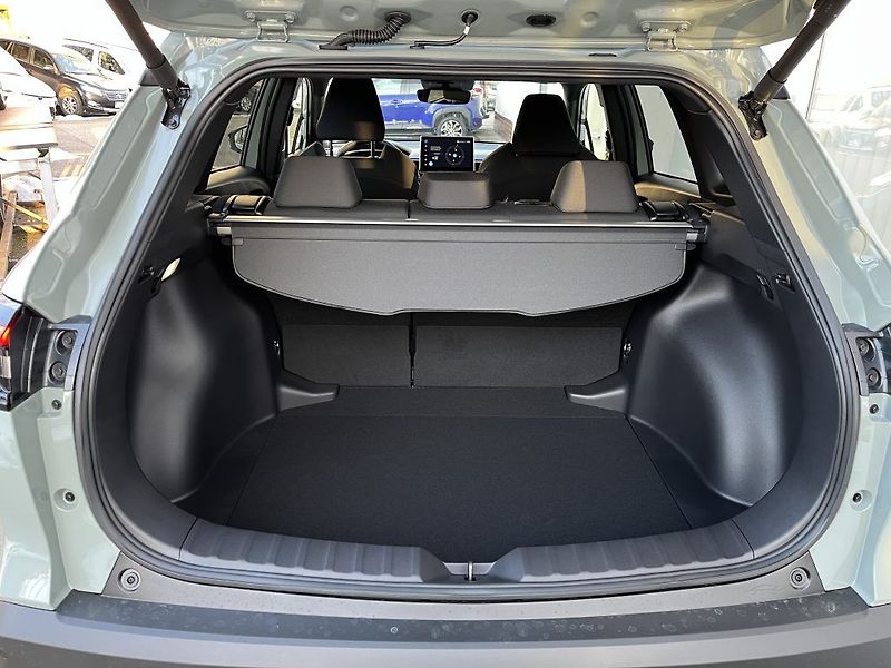 Toyota Corolla Cross 1.8L HEV Style - fotka 6 z 28
