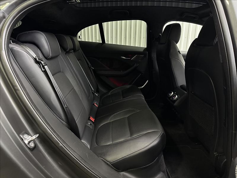 Jaguar I-Pace FIRST EDITION SOH90% - fotka 44 z 50