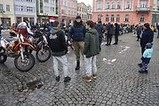 Tradiční Vánoční vyjížďka motorkářů zasněženým Krnovem na Štědrý den 24. 12. 2023