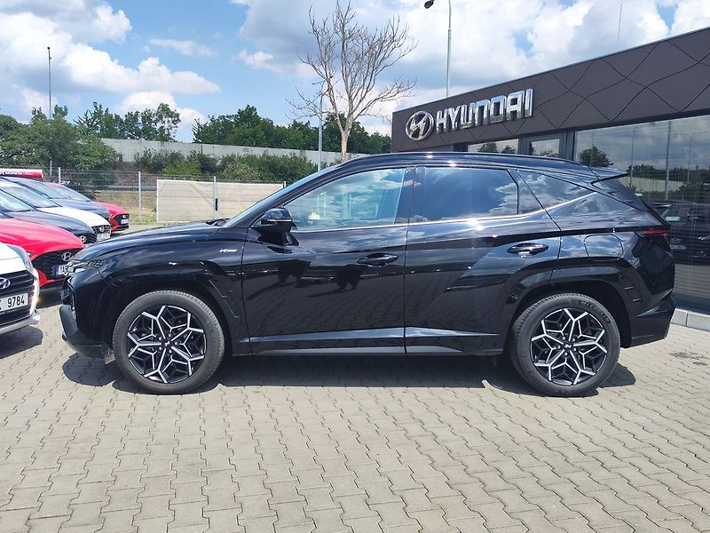 Hyundai Tucson 1.6 T-GDI/169kW N-Line DCT HEV - fotka 8 z 38