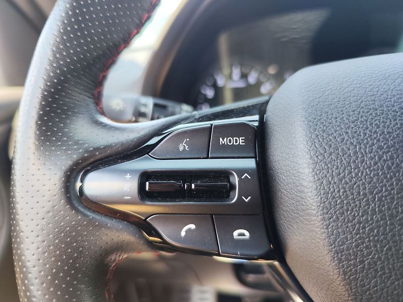 Hyundai i30 1.5 T-GDI/117 N-Line - fotka 25 z 31