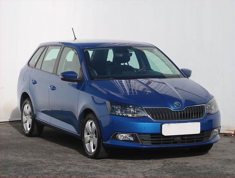 Škoda Fabia (2016) Style 1.2 TSI, Park. senzory - fotka 1 z 19