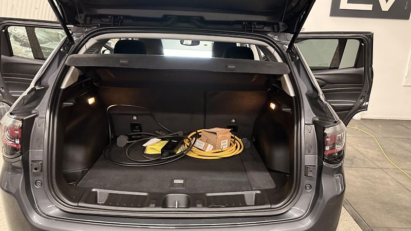 Jeep Compass (2023) 1.3 T4 PHEV,4x4,ZÁRUKA - fotka 13 z 56