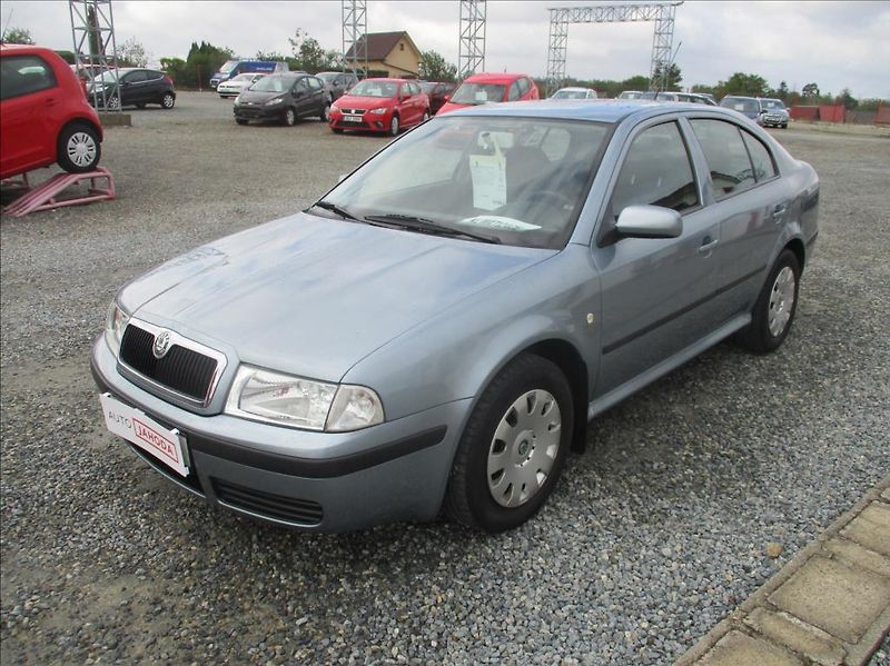 Škoda Octavia 1,6 i klima,serv.kniha,CZ - fotka 3 z 34