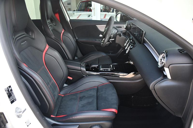 Mercedes-Benz Třídy A 45S AMG 4MATIC+PPF - fotka 13 z 59