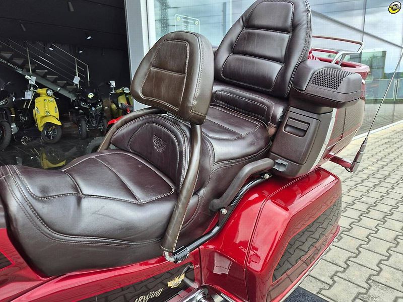 Honda GL 1500 Gold Wing SE (1997) - fotka 11 z 20