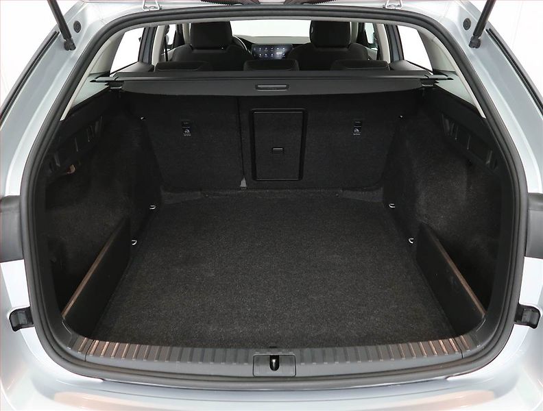 Škoda Octavia (2022) Ambition 2.0 TDI, Automat - fotka 14 z 30