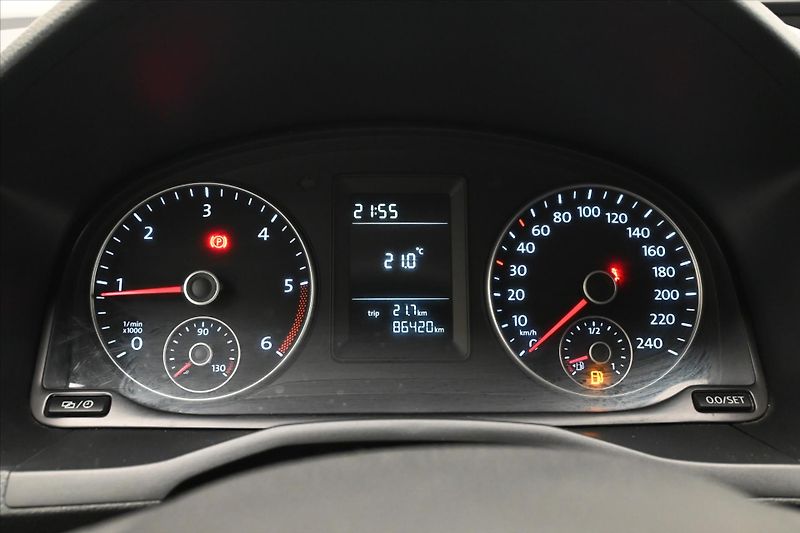 Volkswagen Caddy 2,0 TDI 75 kW MAXI KLIMA Záruk - fotka 16 z 27
