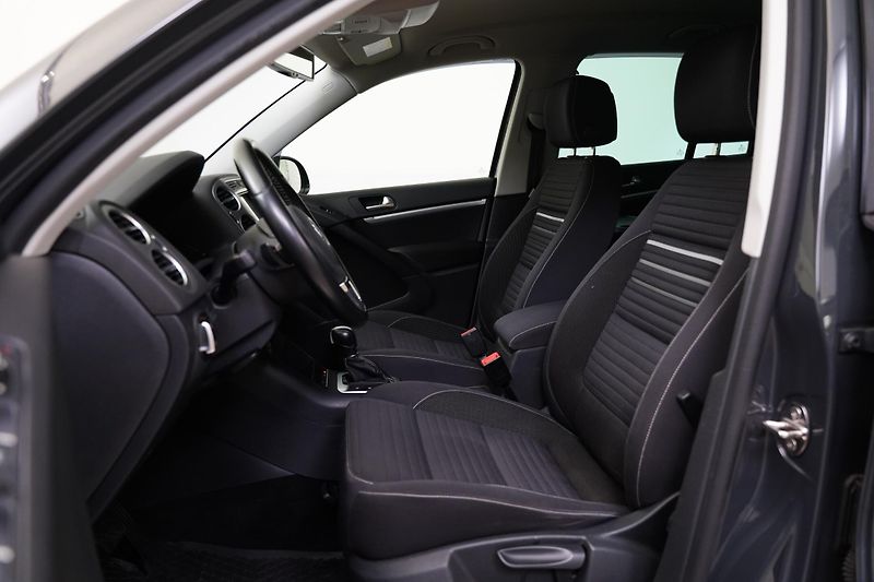 Volkswagen Tiguan - fotka 11 z 23