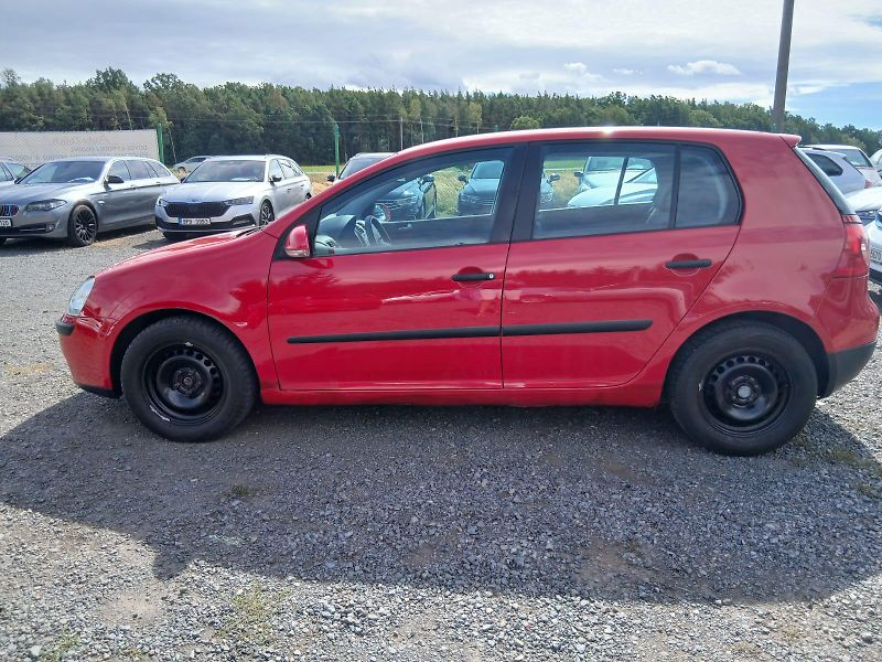 Volkswagen Golf 5, 1.4i - fotka 12 z 30