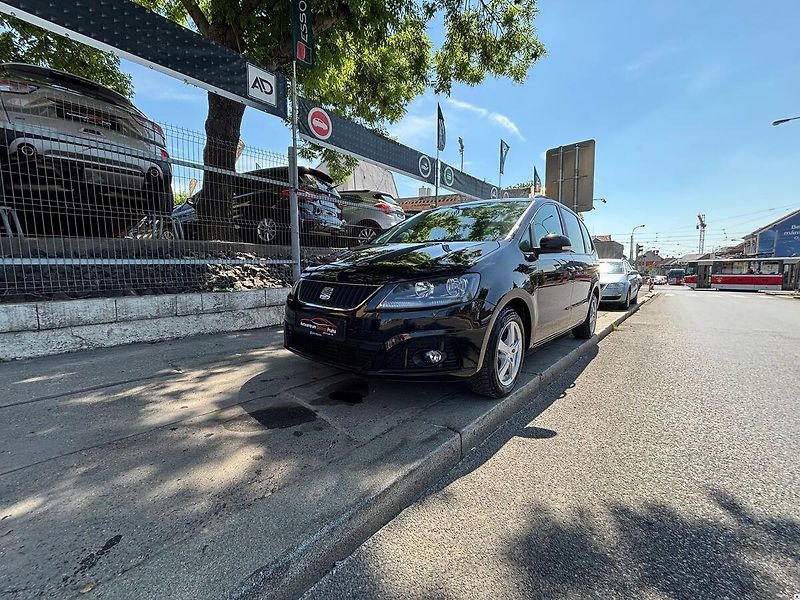 Seat Alhambra 2.0TDi-103kW/STYLE/7MÍST/MAN6/ - fotka 17 z 48