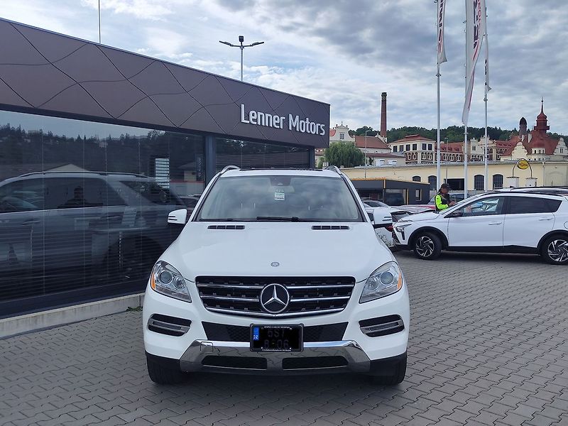 Mercedes-Benz Třídy M 250 CDI/150kW 4Matic AT - fotka 2 z 34