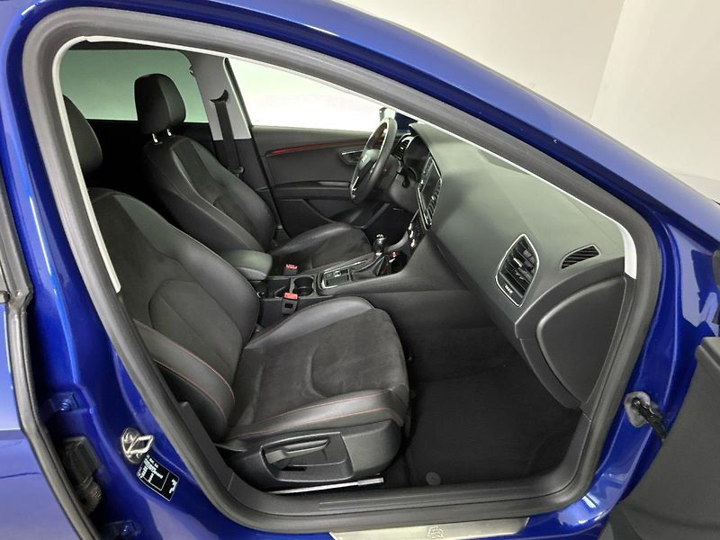 Seat Leon FR - fotka 9 z 29