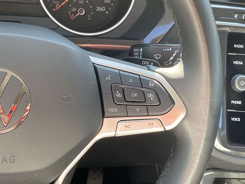 Volkswagen Tiguan (2021) 2.0 TDI 4Motion DSG Life - fotka 20 z 34