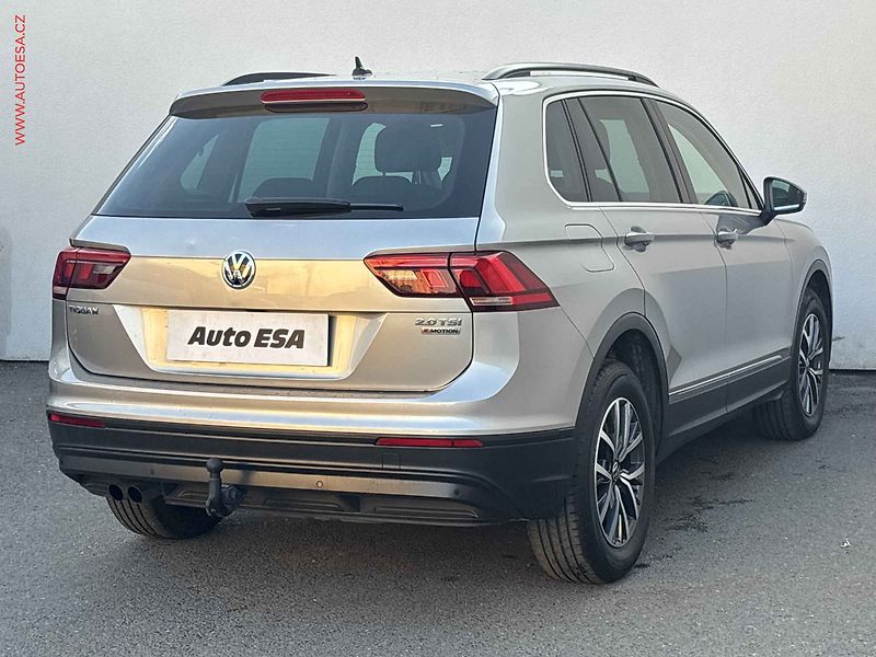 Volkswagen Tiguan (2016) 2.0 TSi 4motion, Comfortline - fotka 4 z 20