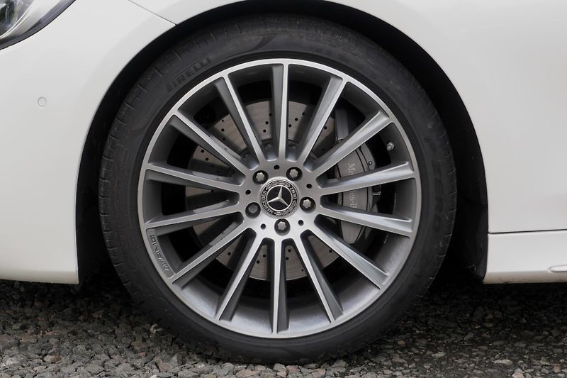 Mercedes-Benz Třídy S S560 Coupe 4Matic, ČR, Masáže - fotka 4 z 44