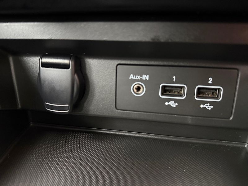 Renault Arkana (2023) 1,6 E-Tech 105 kW ZEN - fotka 23 z 24
