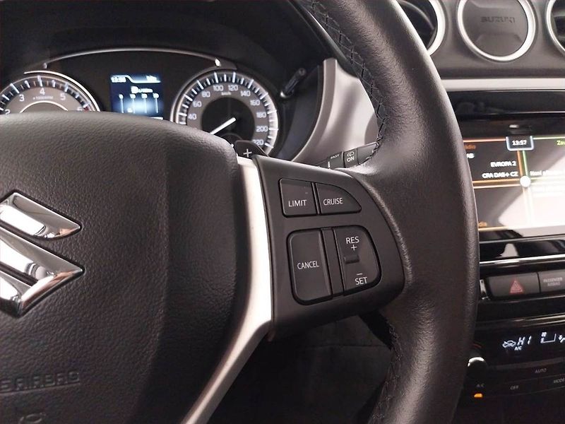 Suzuki Vitara (2019) GL + 1.0 BoosterJet, Automat - fotka 18 z 19