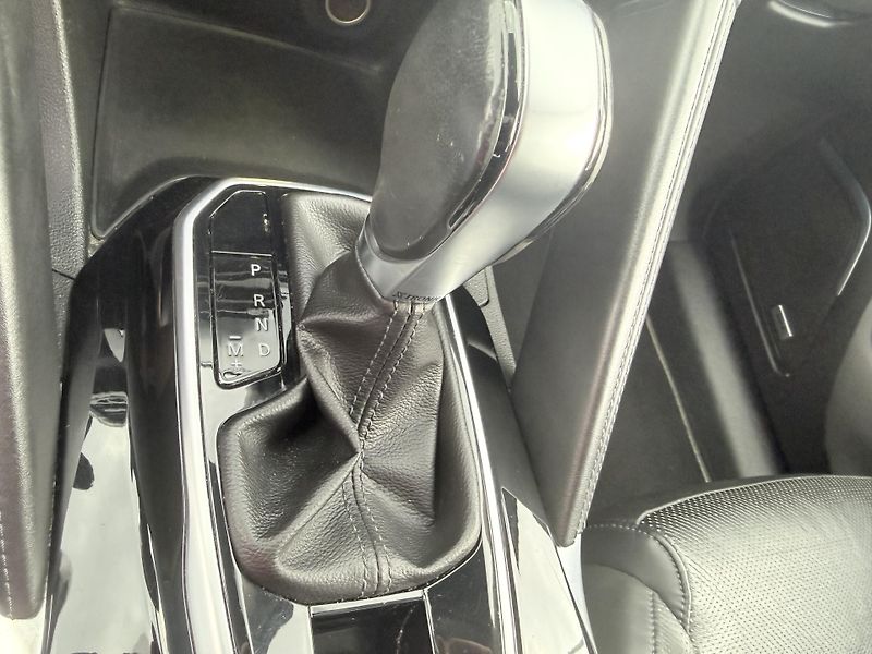 Renault Koleos (2017) 2.0 dCi 4x4 Initiale Paris  - fotka 17 z 39