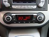 Ford C-MAX (2009) 1.8 TDCi, AC, temp - náhled 15