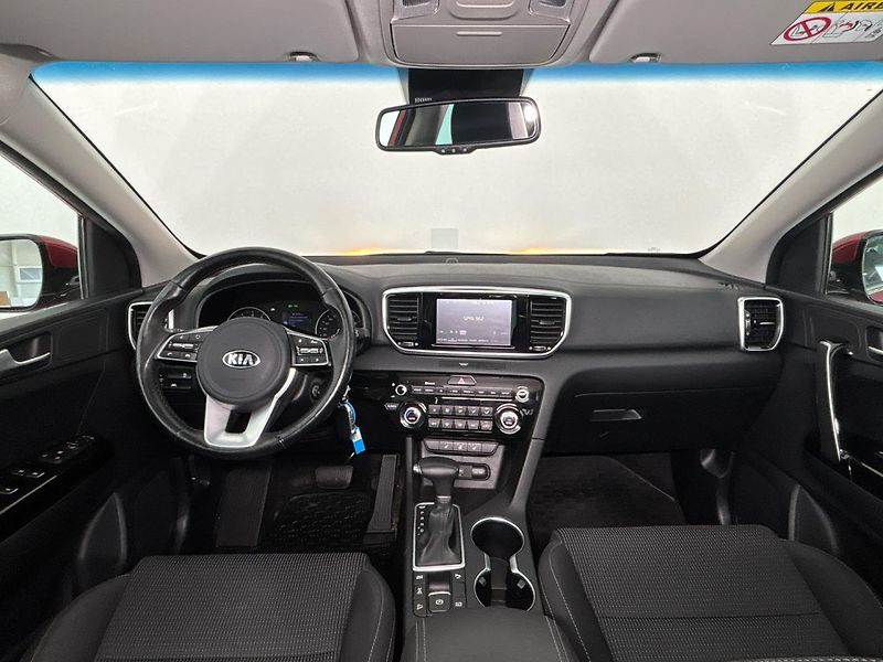 Kia Sportage 4x4 DCT - fotka 5 z 29