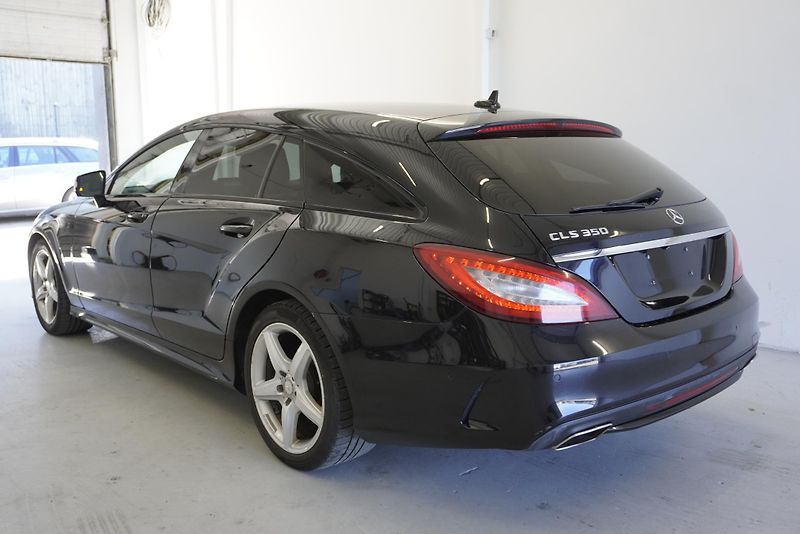 Mercedes-Benz CLS 3,0D 4MATIC AMG-LINE  - fotka 7 z 29