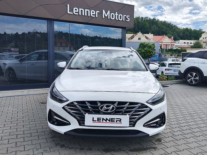 Hyundai i30 1.6 T-GDI/117kW Smart MHEV - fotka 2 z 31
