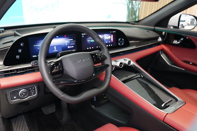 Omoda Ostatní 1.5 T-GDI 3DHT AWD PREMIUM - fotka 15 z 52
