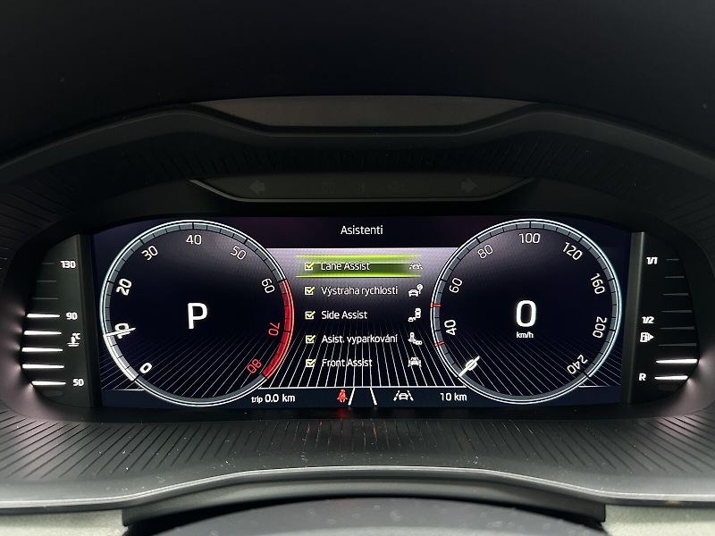 Škoda Scala 1.0TSi DSG 116PS LED V.Cockpit - fotka 22 z 46