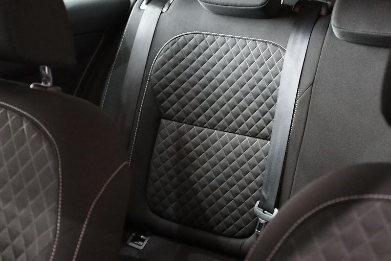 Škoda Fabia 3 Combi 1.2 TSI 66 kW - fotka 18 z 27